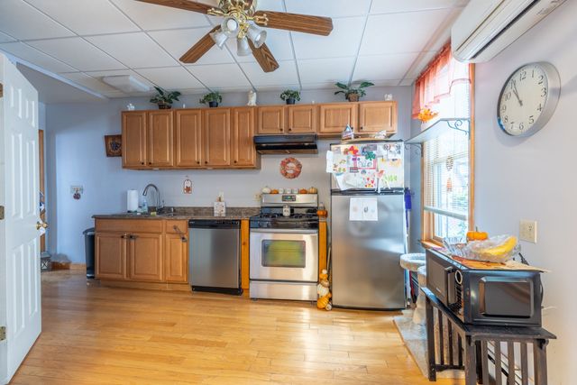 119 M Street, Boston, MA 02127