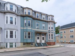 119 M Street, Boston, MA 02127