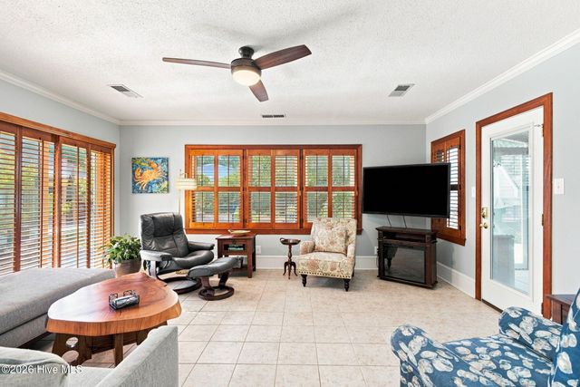 315 NE 40th Street, Oak Island, NC 28465