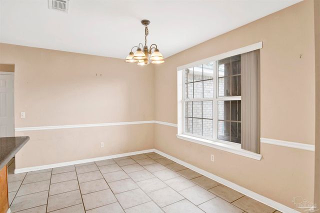 1024 Oak View Dr, Pensacola, FL 32506