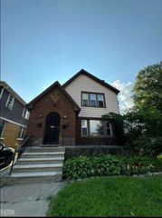 17215 Warrington Drive, Detroit, MI 48221