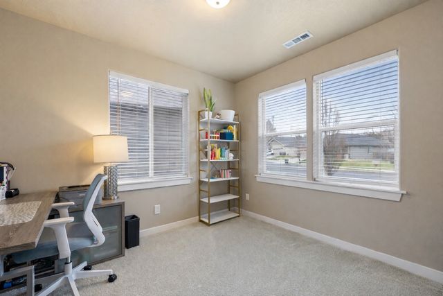 2214 Leonard Drive, Walla Walla, WA 99362