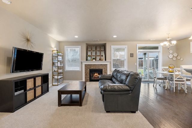 2214 Leonard Drive, Walla Walla, WA 99362