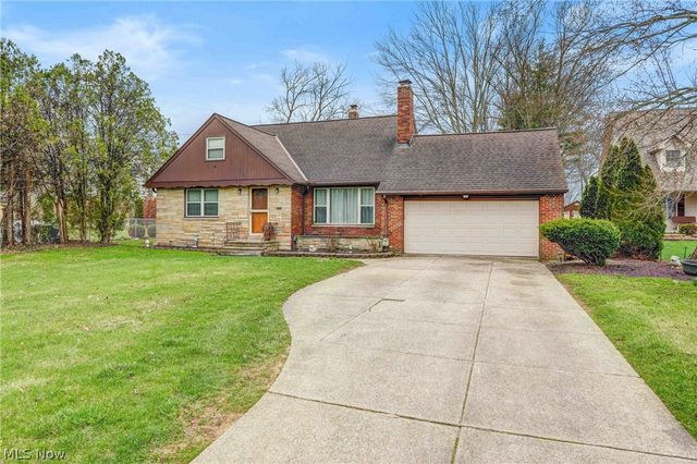 24037 Mastick Road, North Olmsted, OH 44070