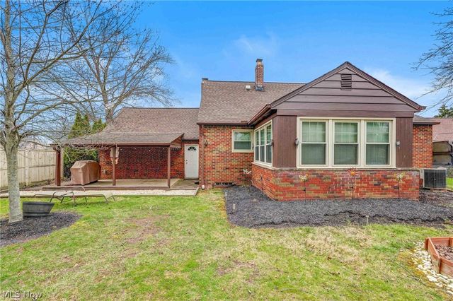 24037 Mastick Road, North Olmsted, OH 44070