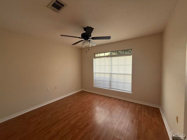 8964 Abbington Dr, Pensacola, FL 32534