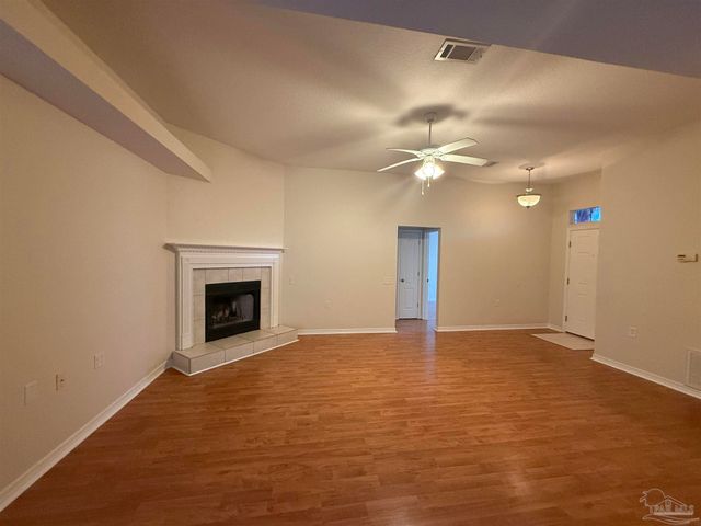 8964 Abbington Dr, Pensacola, FL 32534