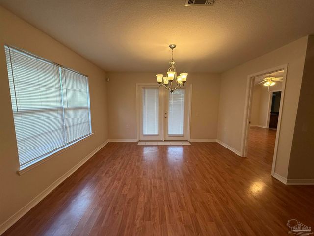 8964 Abbington Dr, Pensacola, FL 32534