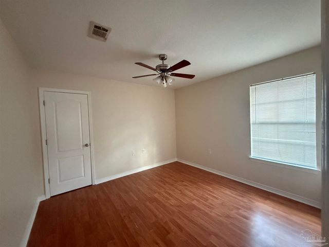 8964 Abbington Dr, Pensacola, FL 32534