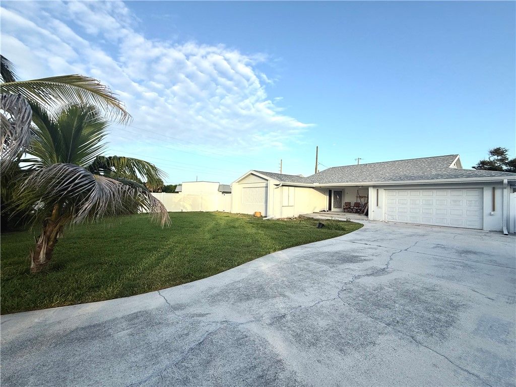 938 Shore Drive, Vero Beach, FL 32963