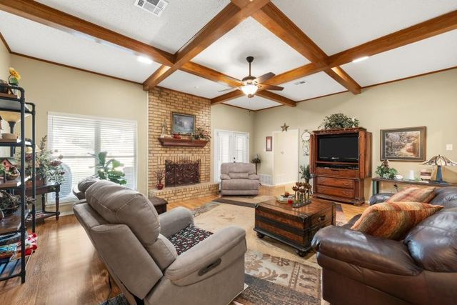 1300 MESA VERDE Drive, Waco, TX 76712