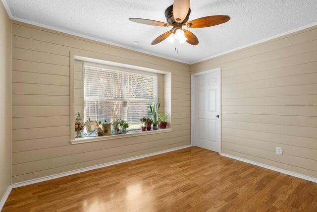 1300 MESA VERDE Drive, Waco, TX 76712