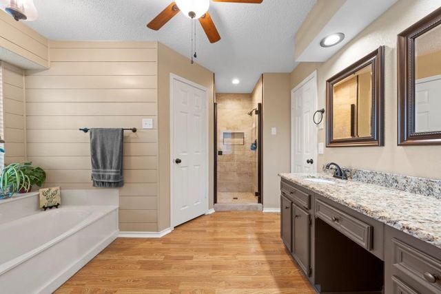 1300 MESA VERDE Drive, Waco, TX 76712