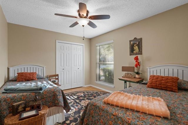 1300 MESA VERDE Drive, Waco, TX 76712