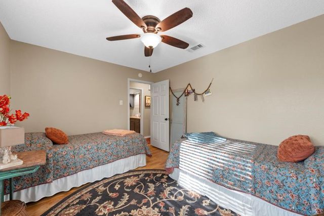 1300 MESA VERDE Drive, Waco, TX 76712