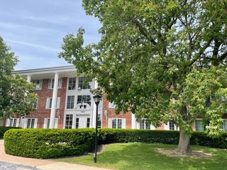 3427 Vollmer Road 109, Flossmoor, IL 60422