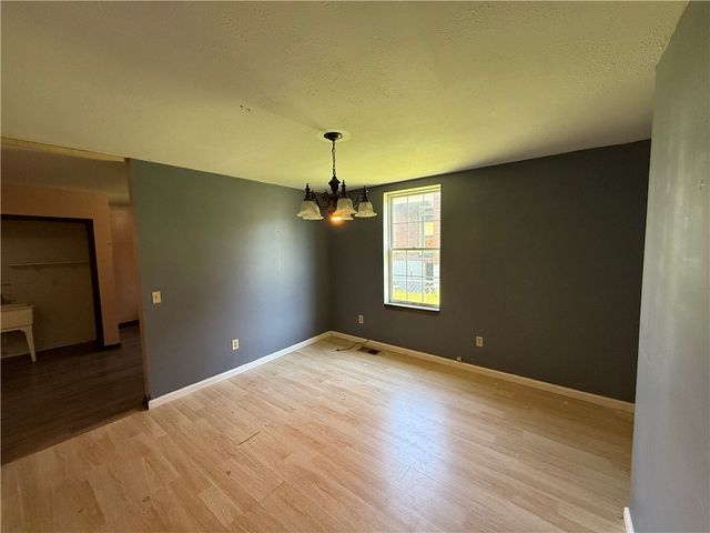 125 12th Street, Jeannette, PA 15644