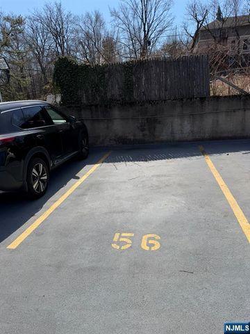 39 39th Street 2L, Paterson, NJ 07514