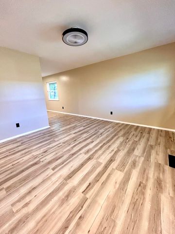 64 Margaret Street, Battle Creek, MI 49014