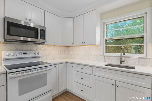 17 Artic Street 1, Greenwich, CT 06830