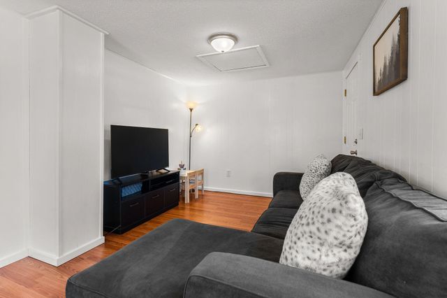 421 Cedar Street, Sparta, MO 65753