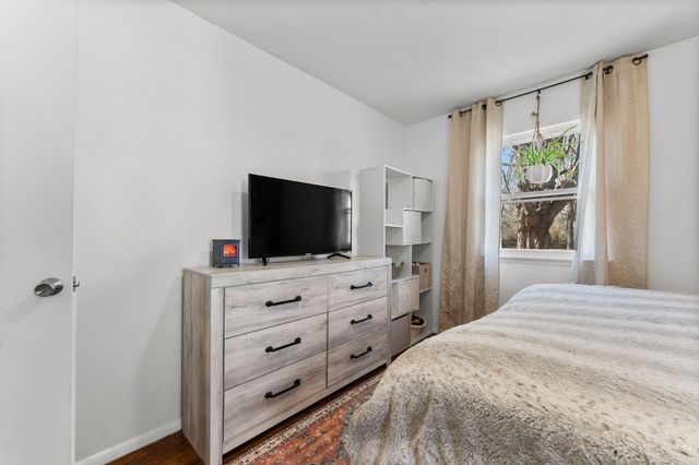 421 Cedar Street, Sparta, MO 65753