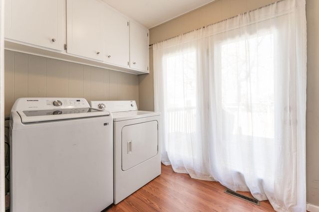 421 Cedar Street, Sparta, MO 65753