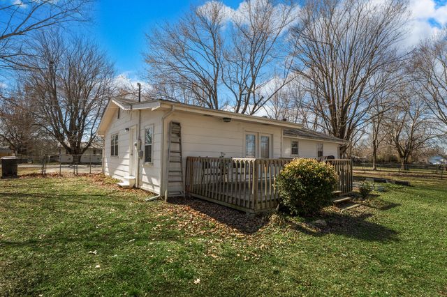 421 Cedar Street, Sparta, MO 65753