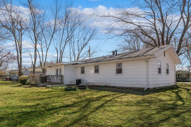 421 Cedar Street, Sparta, MO 65753