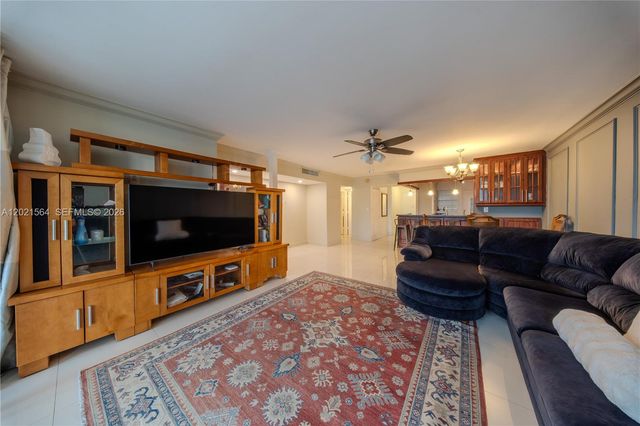 1660 NE 191st Street 4101, Miami, FL 33179