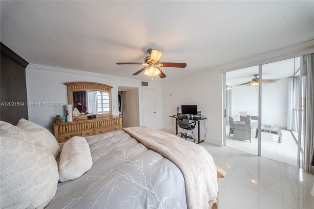 1660 NE 191st Street 4101, Miami, FL 33179
