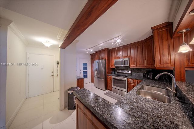 1660 NE 191st Street 4101, Miami, FL 33179
