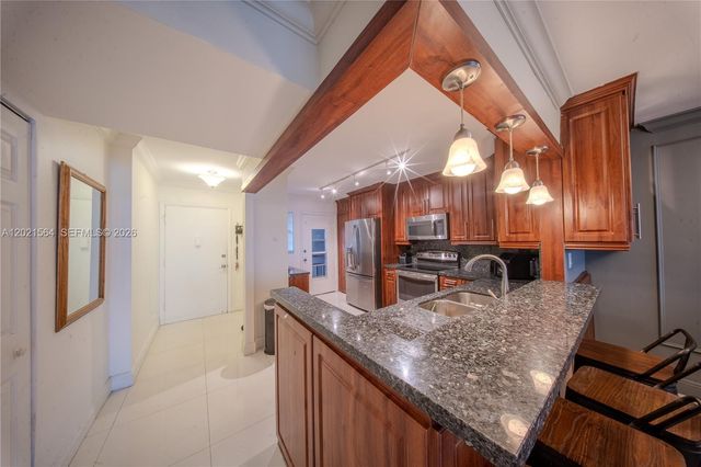 1660 NE 191st Street 4101, Miami, FL 33179