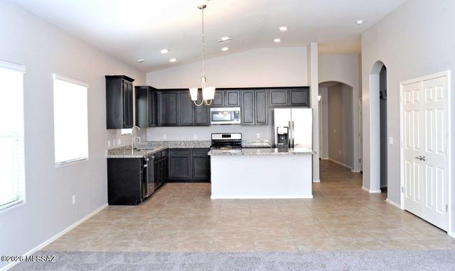 9070 W Old Agave Trail, Marana, AZ 85653