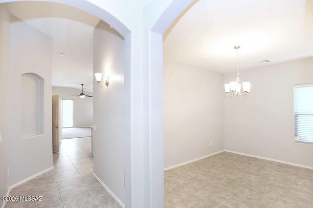 9070 W Old Agave Trail, Marana, AZ 85653