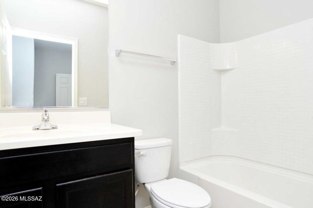 9070 W Old Agave Trail, Marana, AZ 85653