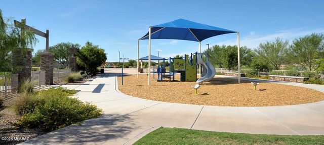 9070 W Old Agave Trail, Marana, AZ 85653