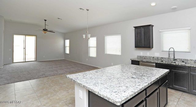 9070 W Old Agave Trail, Marana, AZ 85653