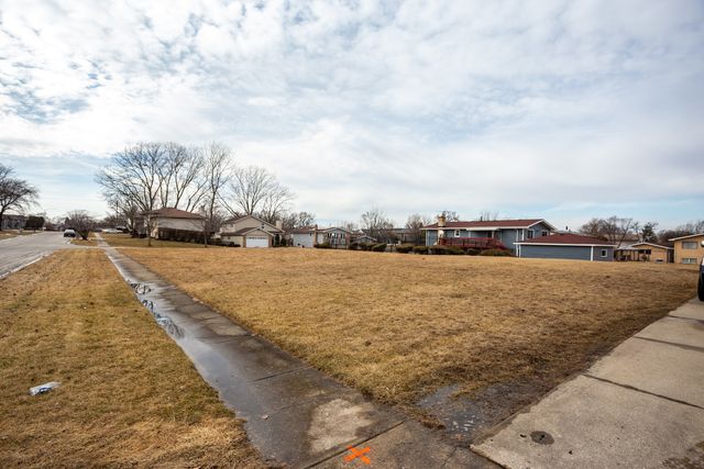 3112 Shagbark Lane, Hazel Crest, IL 60429