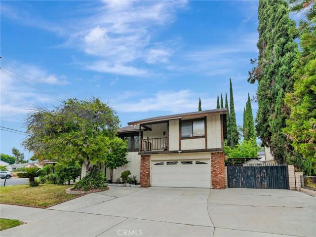 7800 Winnetka Ave, Winnetka, CA 91306