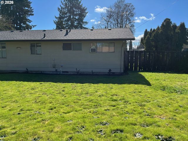 315 HERITAGE Ave, Eugene, OR 97404