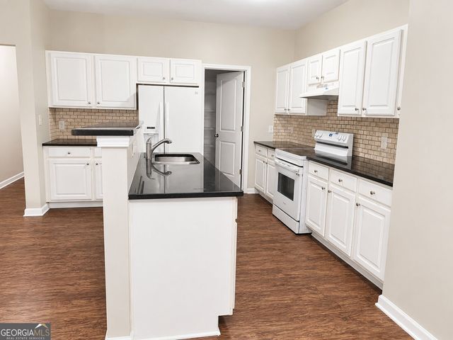 1030 Franklin Court, Austell, GA 30106