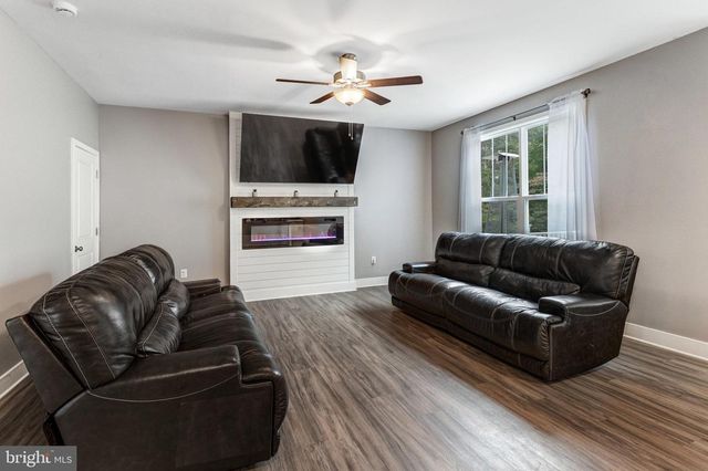 12929 PIPE RUN DR, Fredericksburg, VA 22407