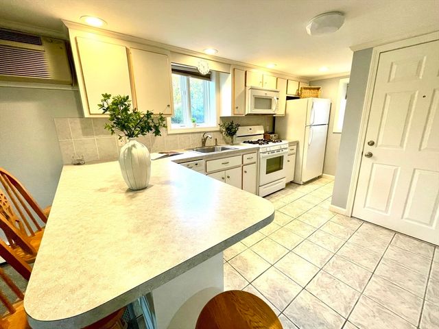 73 Benefit B, Mansfield, MA 02048