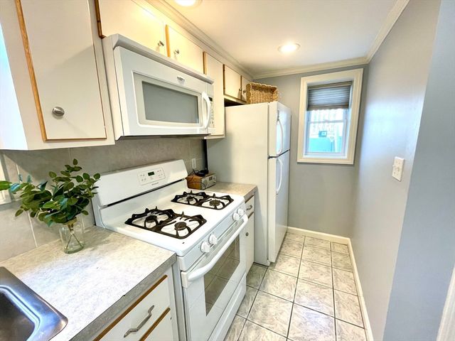 73 Benefit B, Mansfield, MA 02048