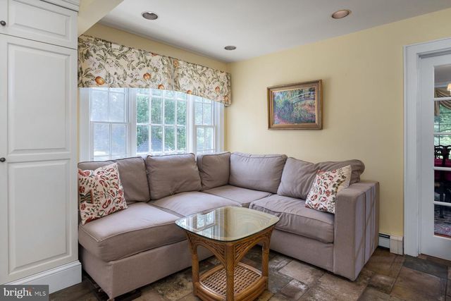 821 PRETTY BROOK RD, Princeton, NJ 08540