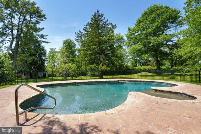 821 PRETTY BROOK RD, Princeton, NJ 08540