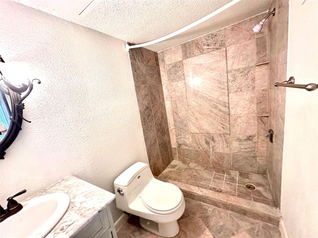 1311 Antoine Drive 254, Houston, TX 77055