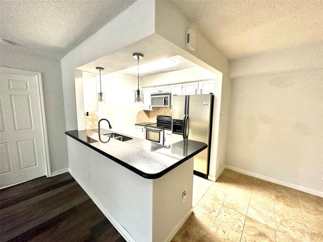 1311 Antoine Drive 254, Houston, TX 77055