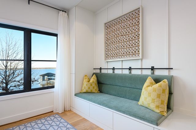 211 Deer Valley, Mabank, TX 75147